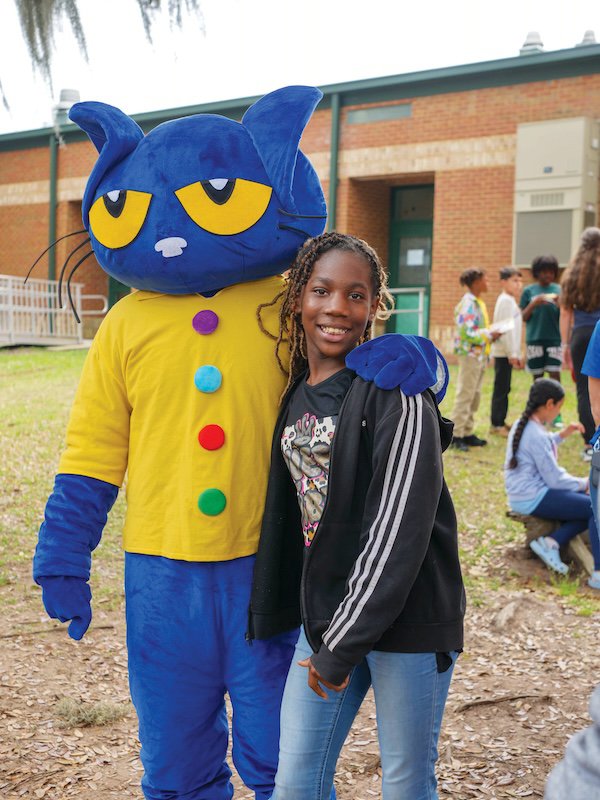Pete the Cat at Literacy on the Lawn