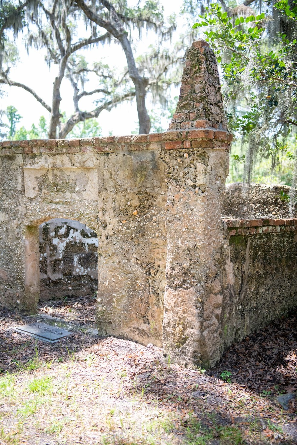 Christ Chuch Cemetary 02.jpg