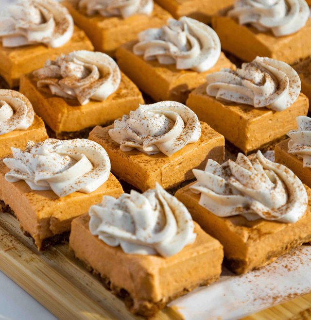 pumpkin cheesecake bars.jpeg